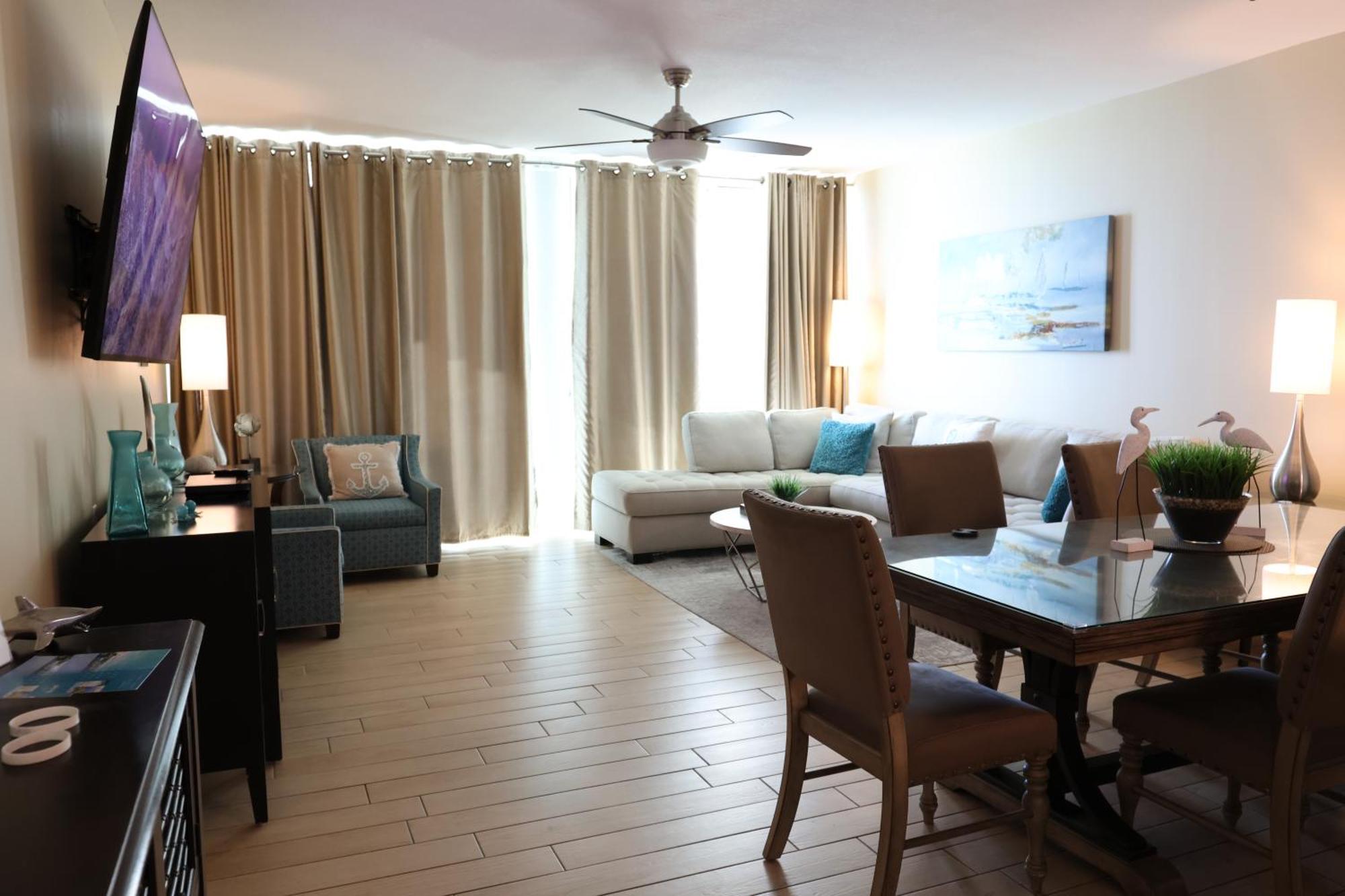 Aqua 1504 Beachfront Condo With Free Beach Chairs Panama City Beach Bagian luar foto