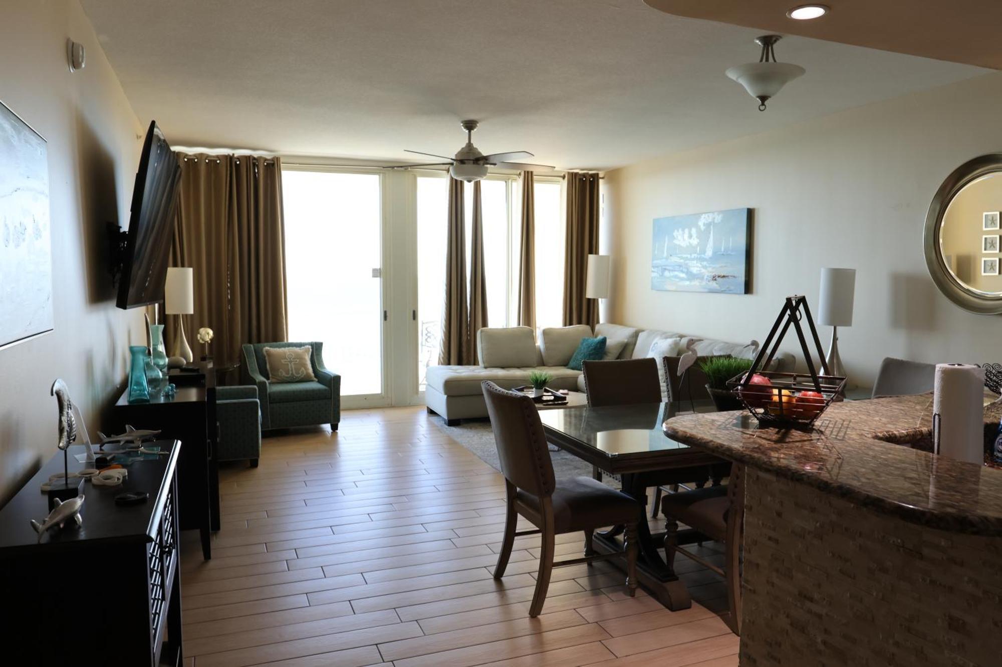 Aqua 1504 Beachfront Condo With Free Beach Chairs Panama City Beach Bagian luar foto